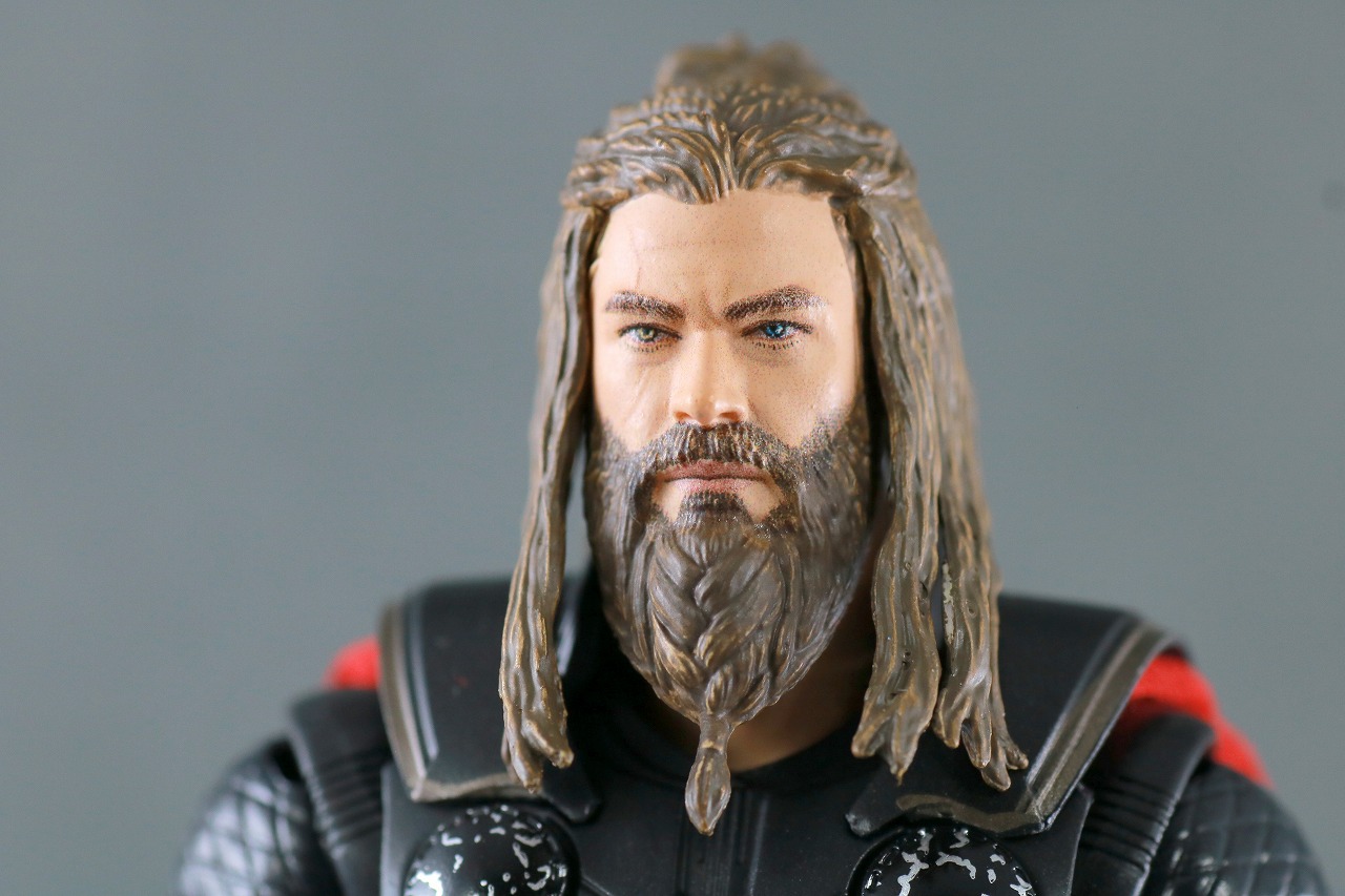 MAFEX　マフェックス　ソー　アベンジャーズ　エンドゲーム　レビュー　本体