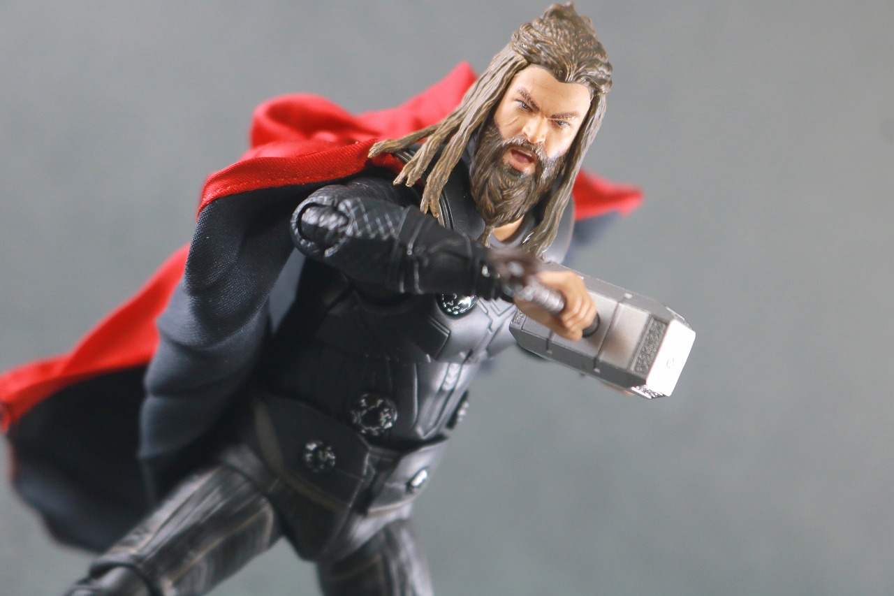 MAFEX　マフェックス　ソー　アベンジャーズ　エンドゲーム　レビュー　アクション