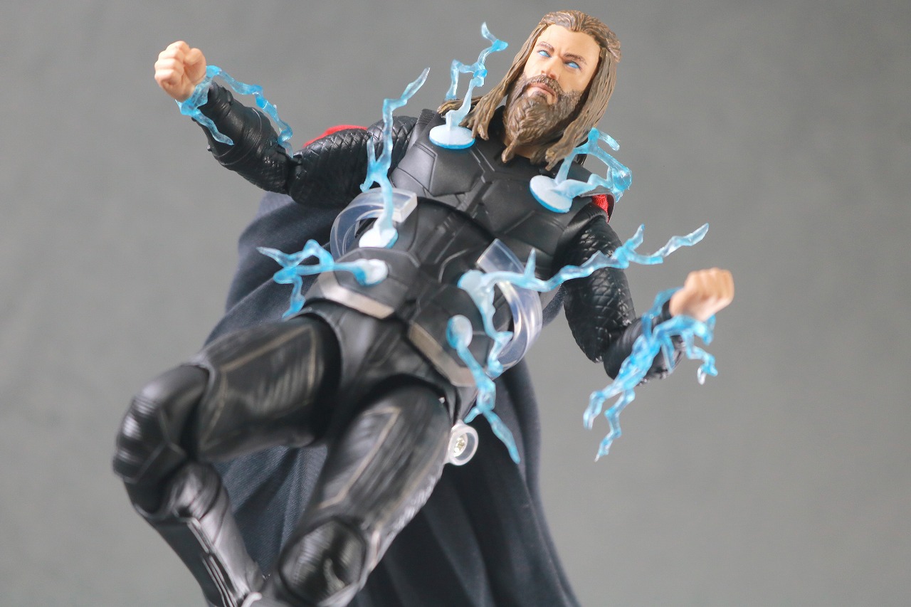 MAFEX　マフェックス　ソー　アベンジャーズ　エンドゲーム　レビュー　アクション