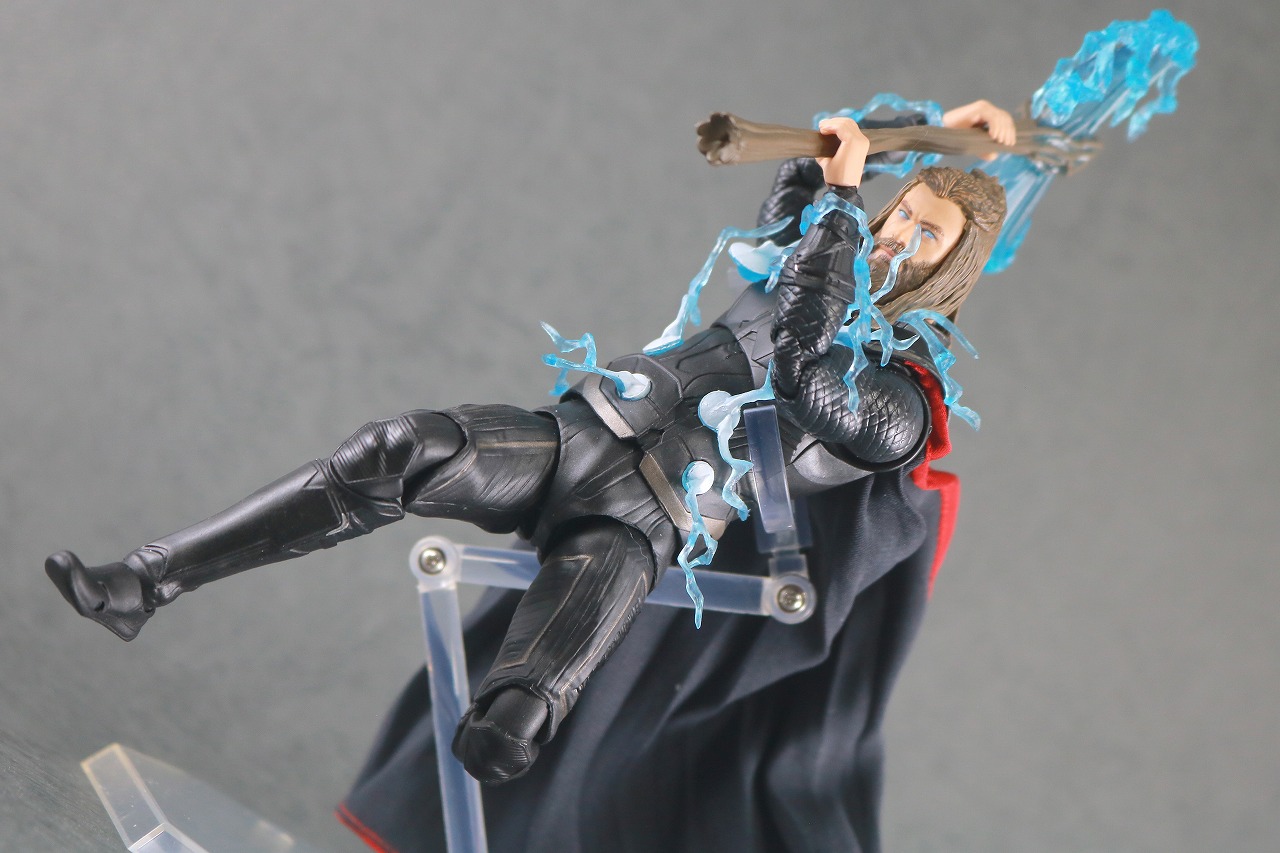 MAFEX　マフェックス　ソー　アベンジャーズ　エンドゲーム　レビュー　アクション