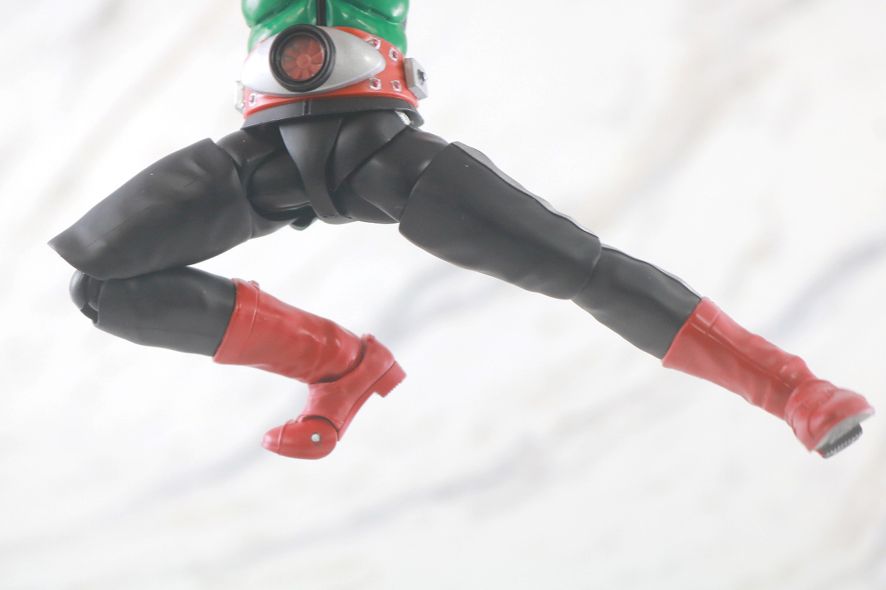 S.H.フィギュアーツ　仮面ライダー新2号　真骨彫製法　50th Anniversary Ver.　レビュー　可動範囲