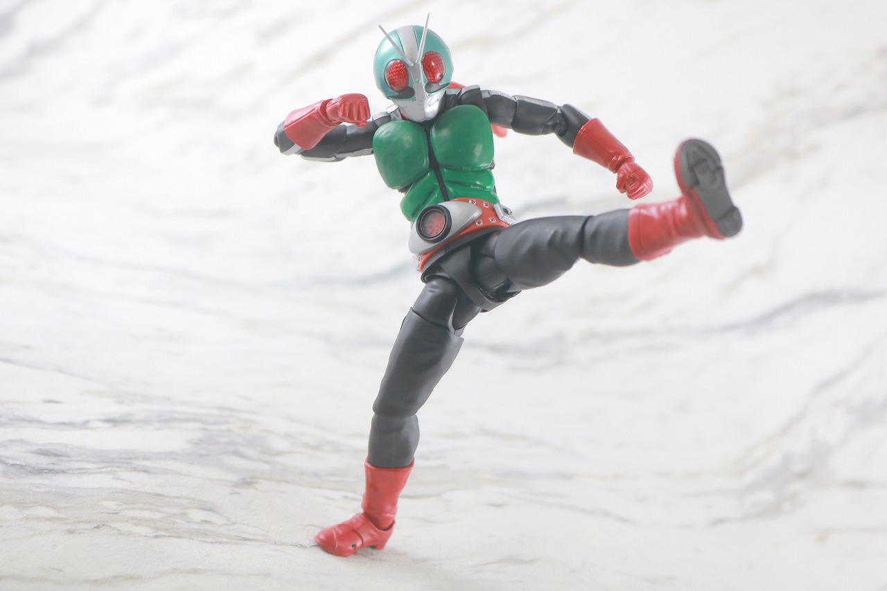 S.H.フィギュアーツ　仮面ライダー新2号　真骨彫製法　50th Anniversary Ver.　レビュー　アクション