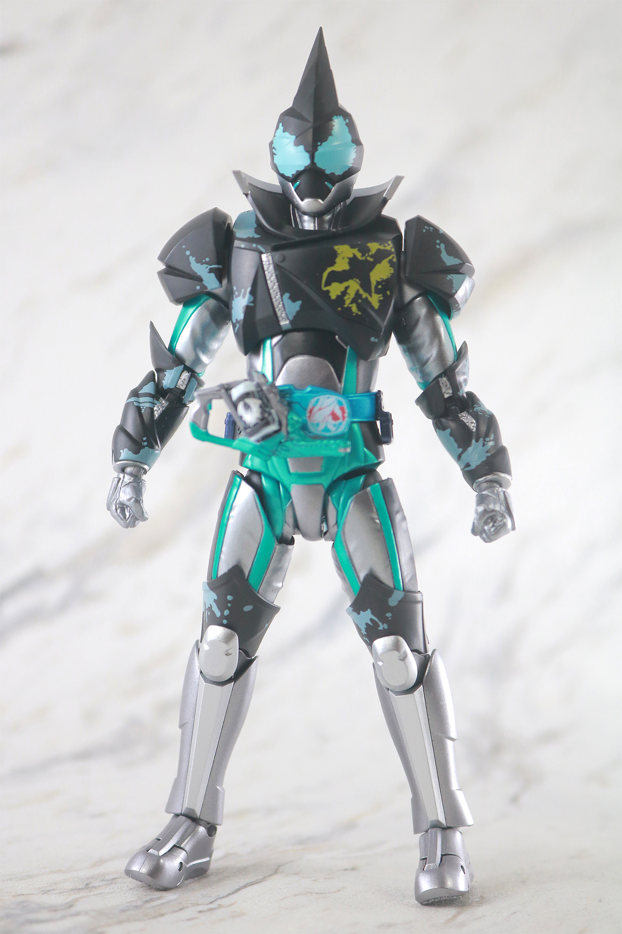 S.H.フィギュアーツ　仮面ライダーエビル バットゲノム／ジャッカルゲノム　レビュー　本体