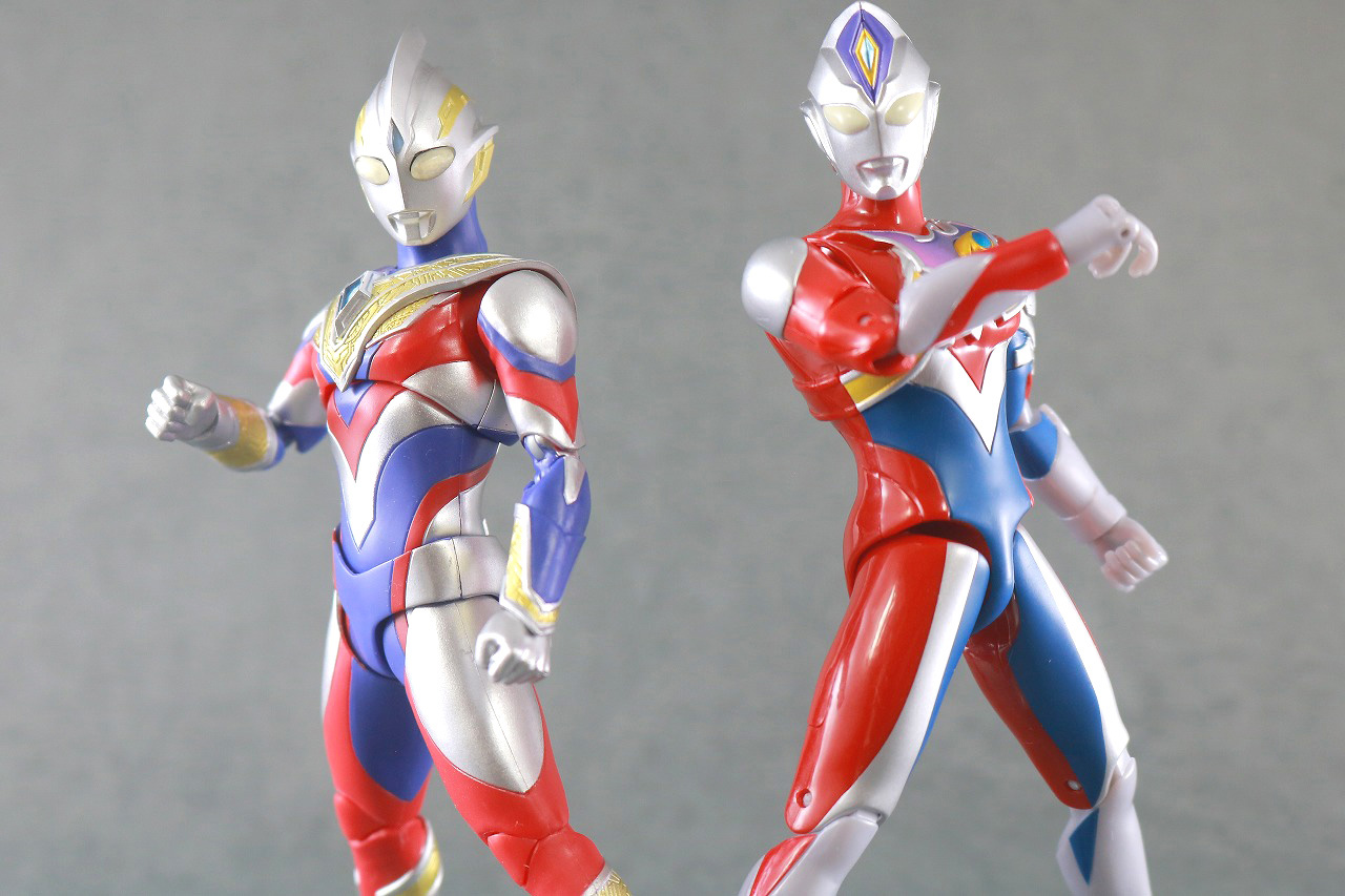 ウルトラアクションフィギュア　ウルトラマンデッカー　フラッシュタイプ　レビュー　アクション