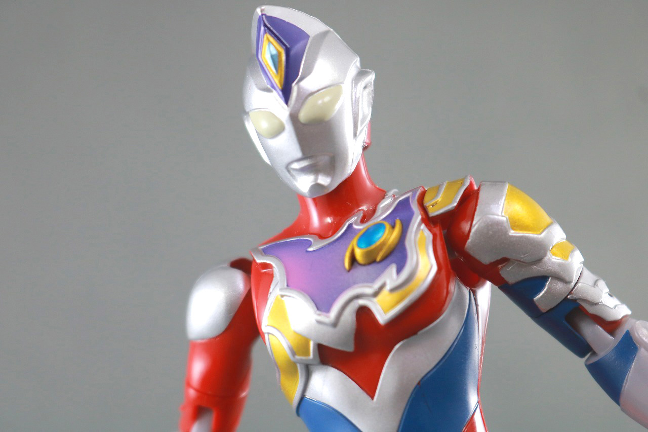 ウルトラアクションフィギュア　ウルトラマンデッカー　フラッシュタイプ　レビュー　アクション