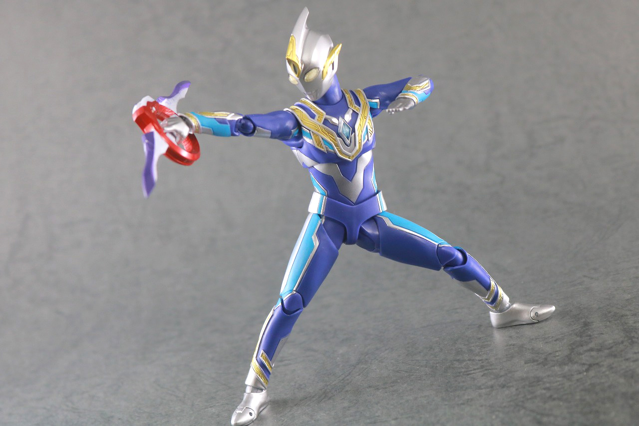 S.H.フィギュアーツ　ウルトラマントリガー スカイタイプ　レビュー　アクション