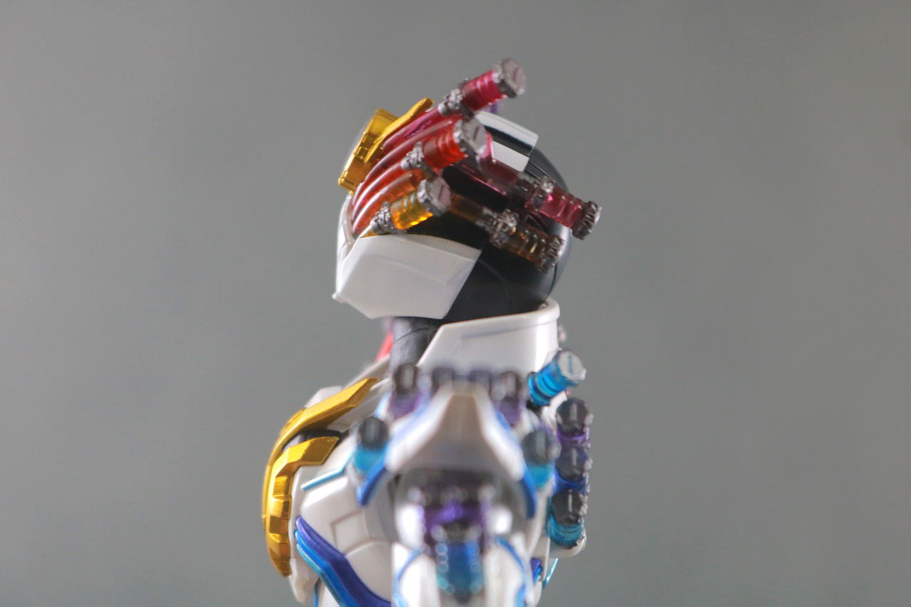 S.H.フィギュアーツ　仮面ライダービルド ジーニアスフォーム　レビュー　可動範囲