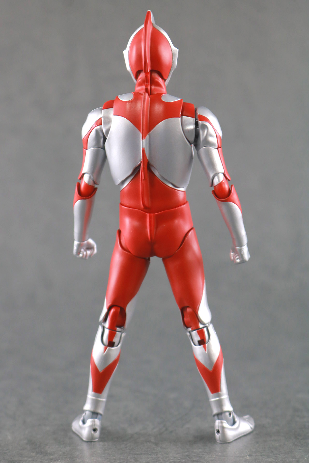 S.H.フィギュアーツ　ウルトラマン　真骨彫製法　レビュー　本体