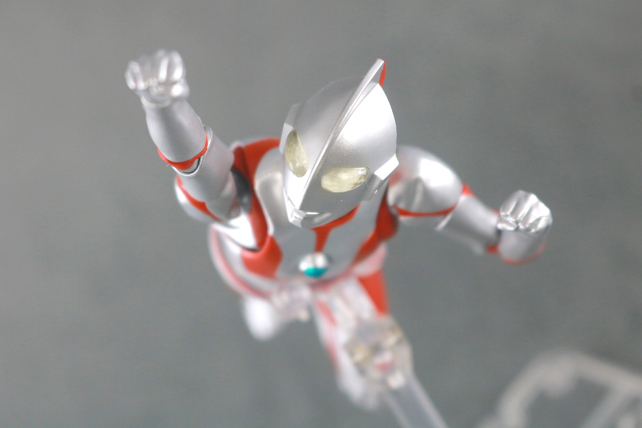 S.H.フィギュアーツ　ウルトラマン　真骨彫製法　レビュー　アクション