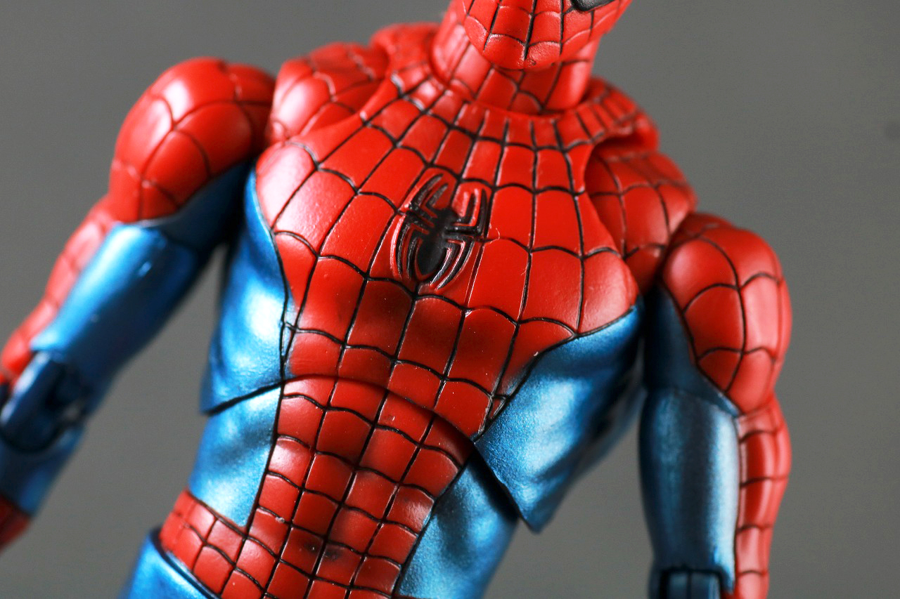 MAFEX　スパイダーマン Comic Ver.　再販版　レビュー　本体