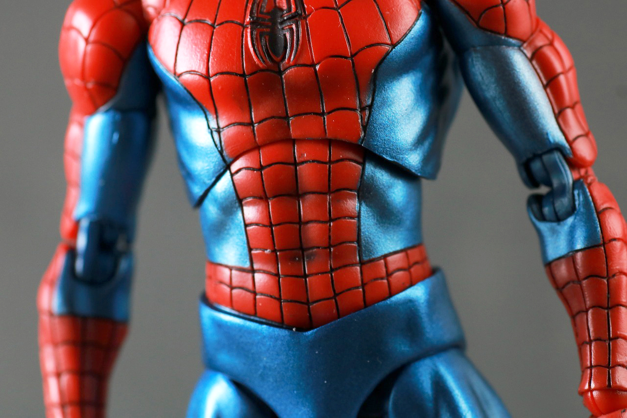 MAFEX　スパイダーマン Comic Ver.　再販版　レビュー　本体