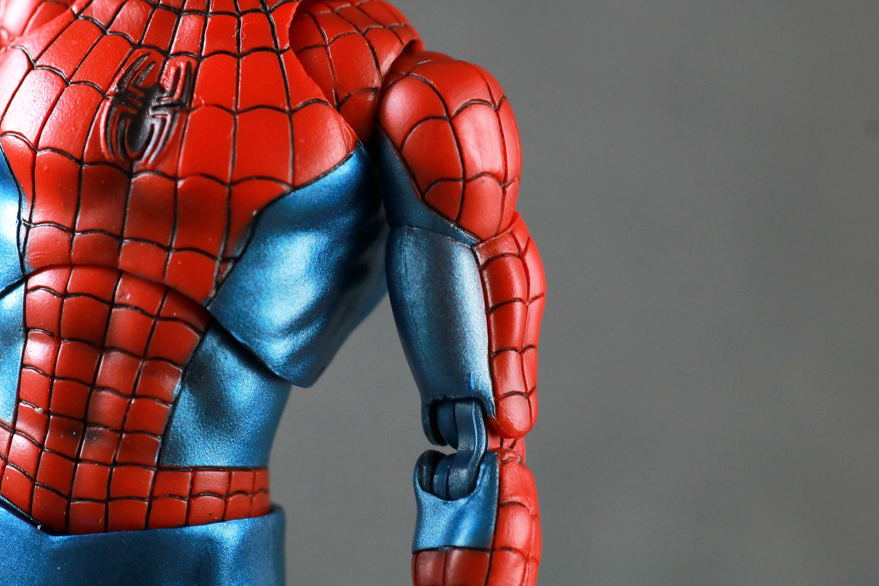 MAFEX　スパイダーマン Comic Ver.　再販版　レビュー　本体