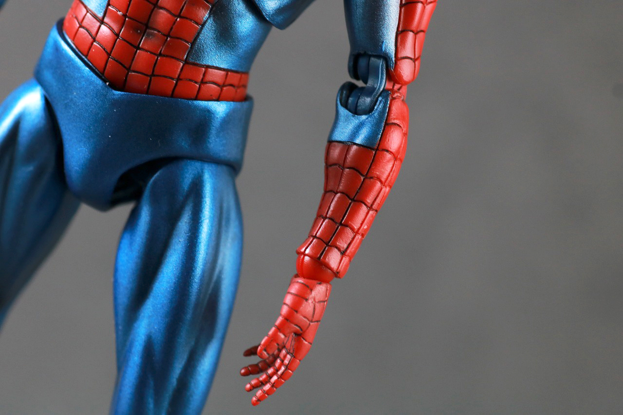 MAFEX　スパイダーマン Comic Ver.　再販版　レビュー　本体