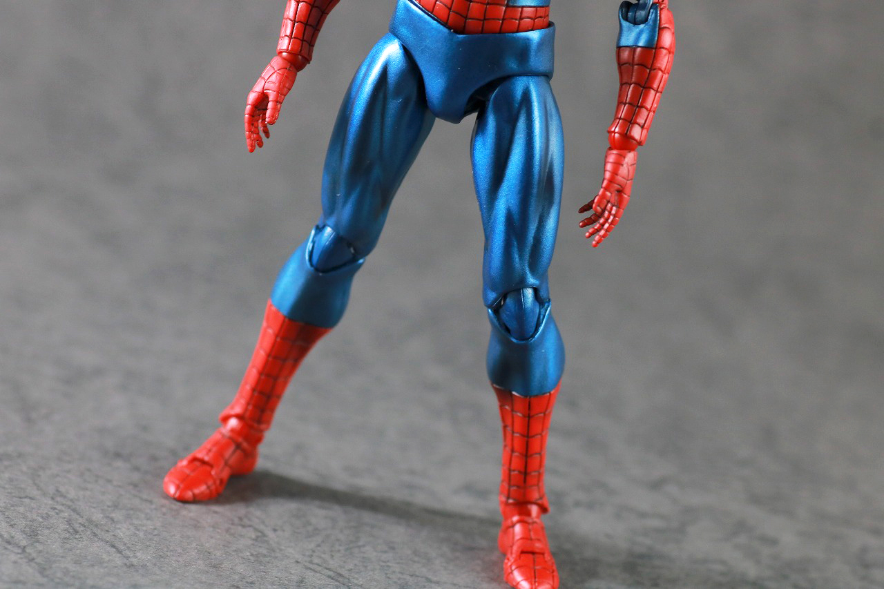 MAFEX　スパイダーマン Comic Ver.　再販版　レビュー　本体