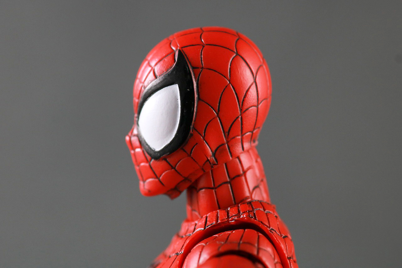 MAFEX　スパイダーマン Comic Ver.　再販版　レビュー　本体