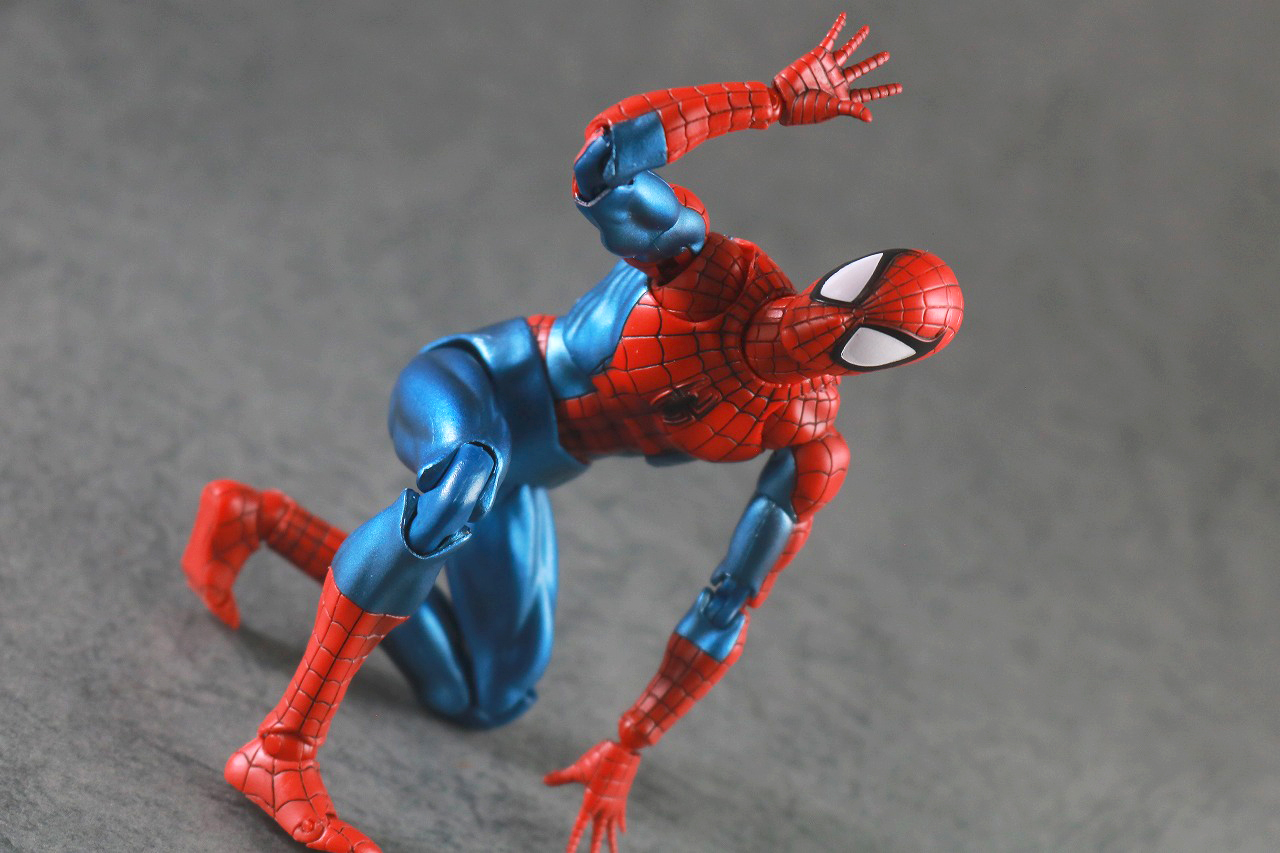 MAFEX　スパイダーマン Comic Ver.　再販版　レビュー