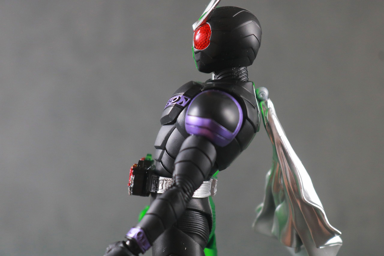 S.H.フィギュアーツ　仮面ライダーW サイクロンジョーカー　真骨彫製法　風都探偵アニメ化記念　レビュー　可動範囲