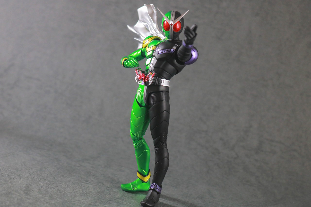 S.H.フィギュアーツ　仮面ライダーW サイクロンジョーカー　真骨彫製法　風都探偵アニメ化記念　レビュー　アクション