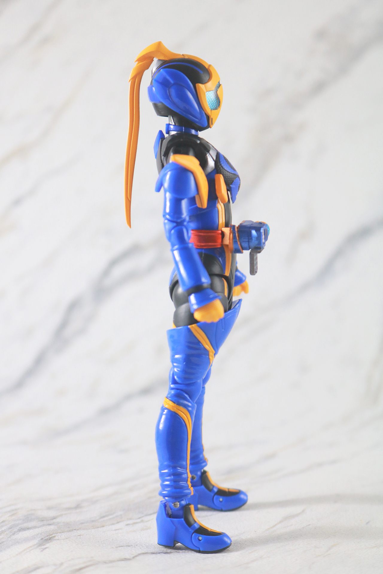 S.H.フィギュアーツ　仮面ライダージャンヌ コブラゲノム／ラブコフ クジャクゲノム　レビュー　本体