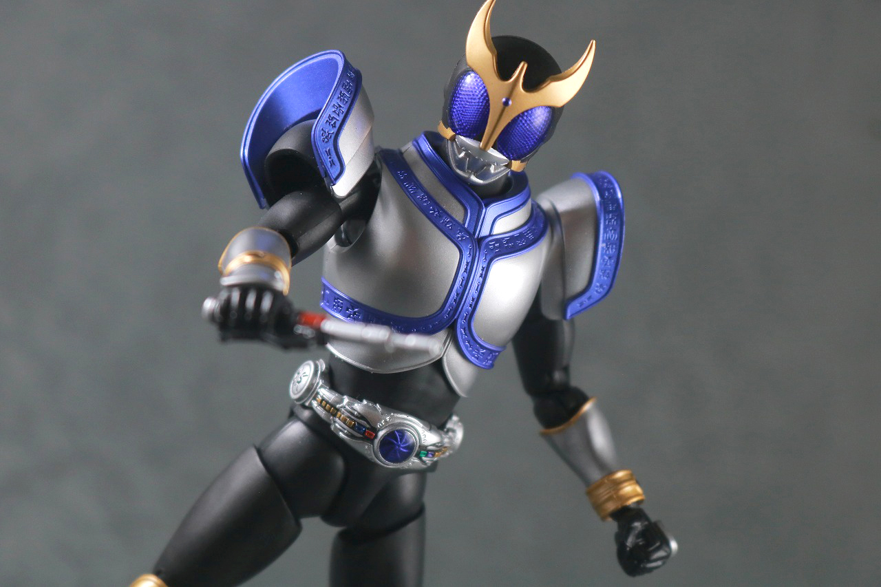 S.H.フィギュアーツ　仮面ライダークウガ タイタンフォーム　真骨彫製法　レビュー　アクション