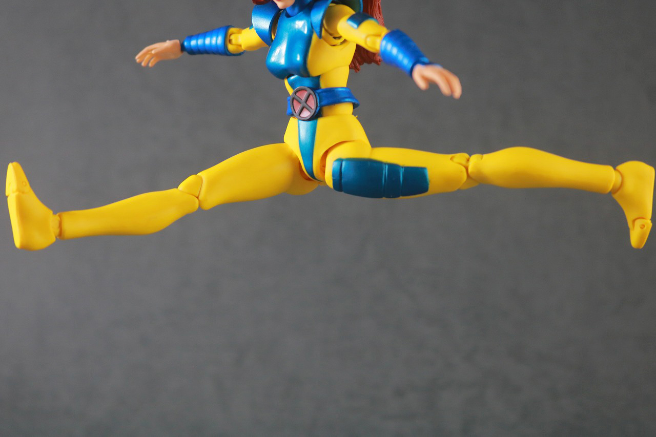 MAFEX　ジーン・グレイ　X-MEN　レビュー　可動範囲