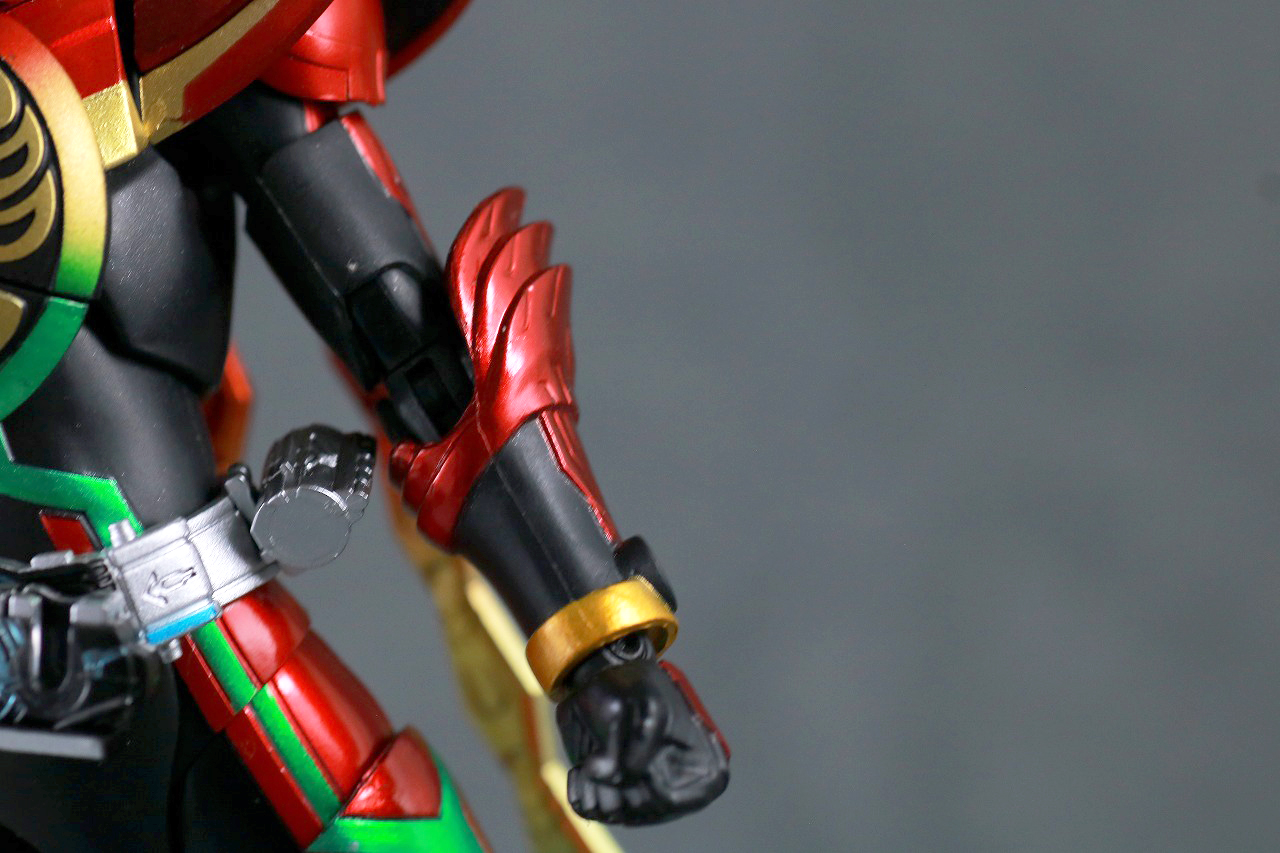 S.H.フィギュアーツ　仮面ライダーオーズ　タジャドルコンボエタニティ　真骨頂製法　レビュー　本体