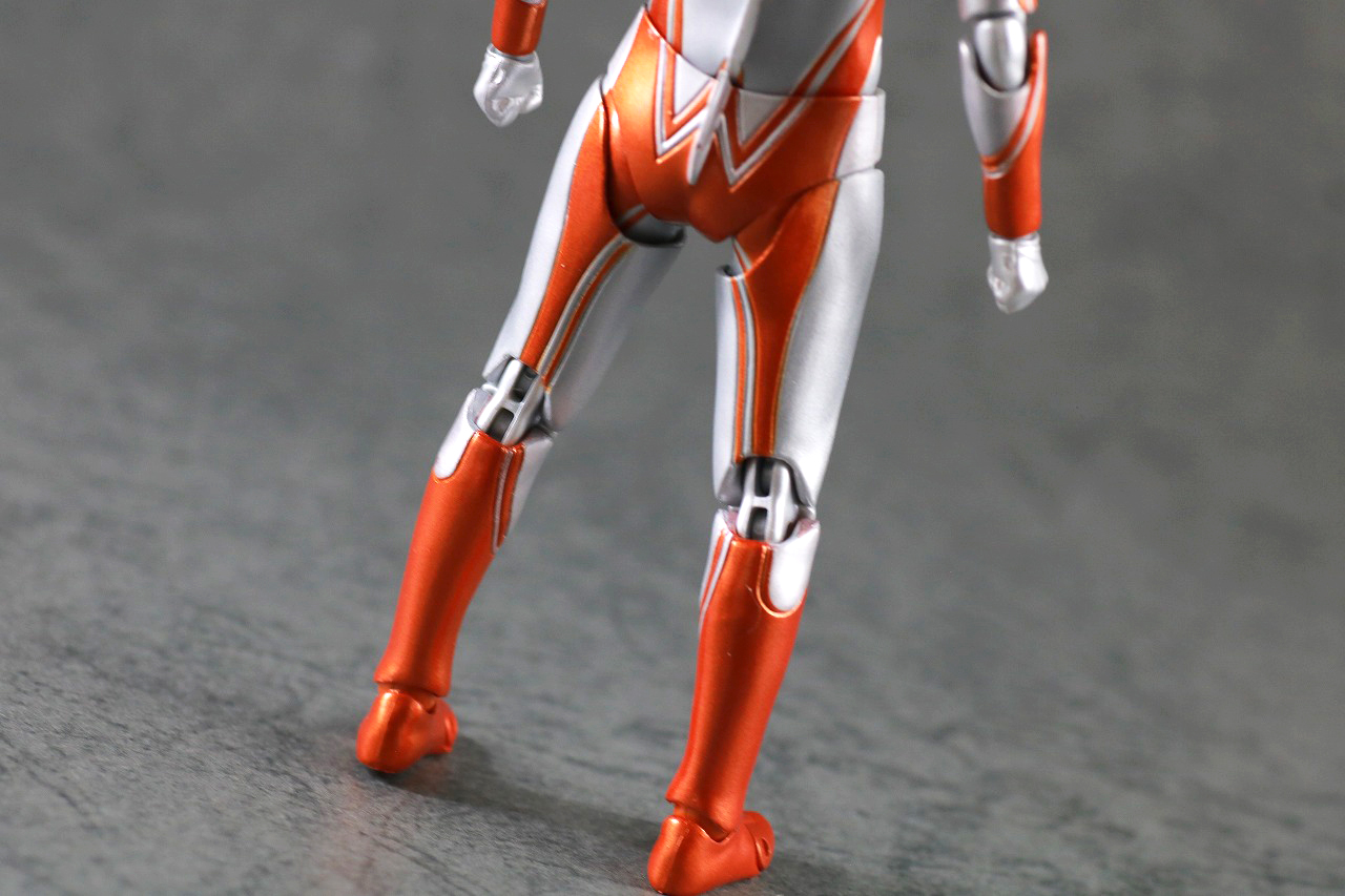 S.H.フィギュアーツ　ウルトラウーマングリージョ　レビュー　本体