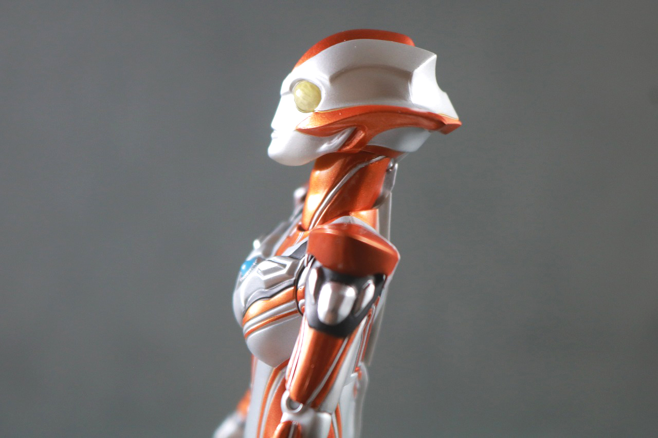 S.H.フィギュアーツ　ウルトラウーマングリージョ　レビュー　可動範囲