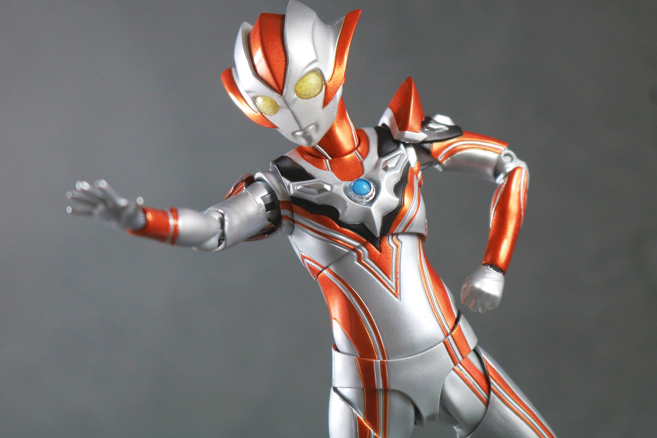 S.H.フィギュアーツ　ウルトラウーマングリージョ　レビュー　アクション