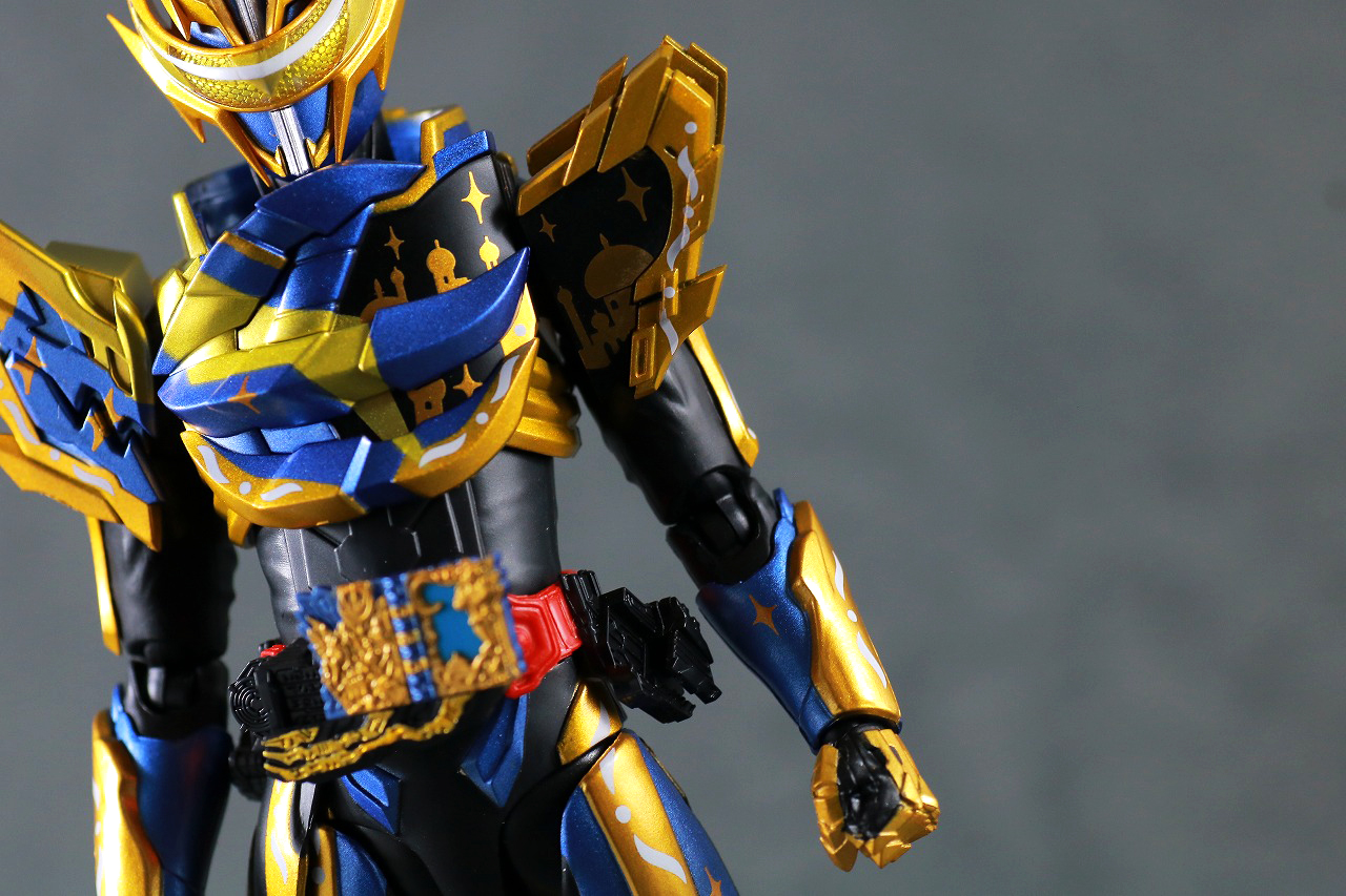 S.H.フィギュアーツ　仮面ライダーエスパーダ　アラビアーナナイト　レビュー　本体