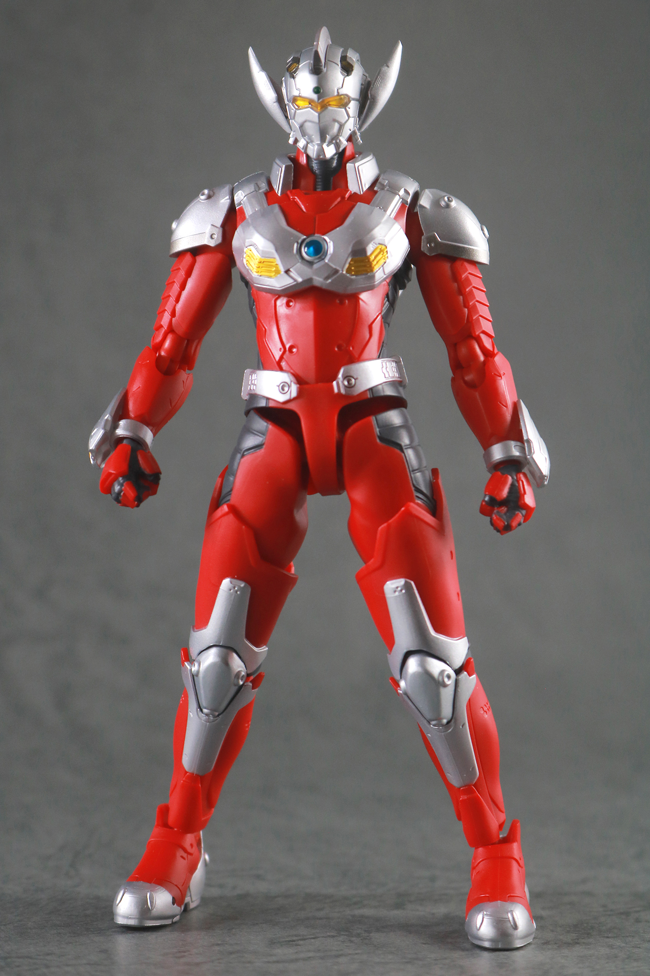 S.H.フィギュアーツ　ULTRAMAN SUIT TARO the Animation　レビュー　本体