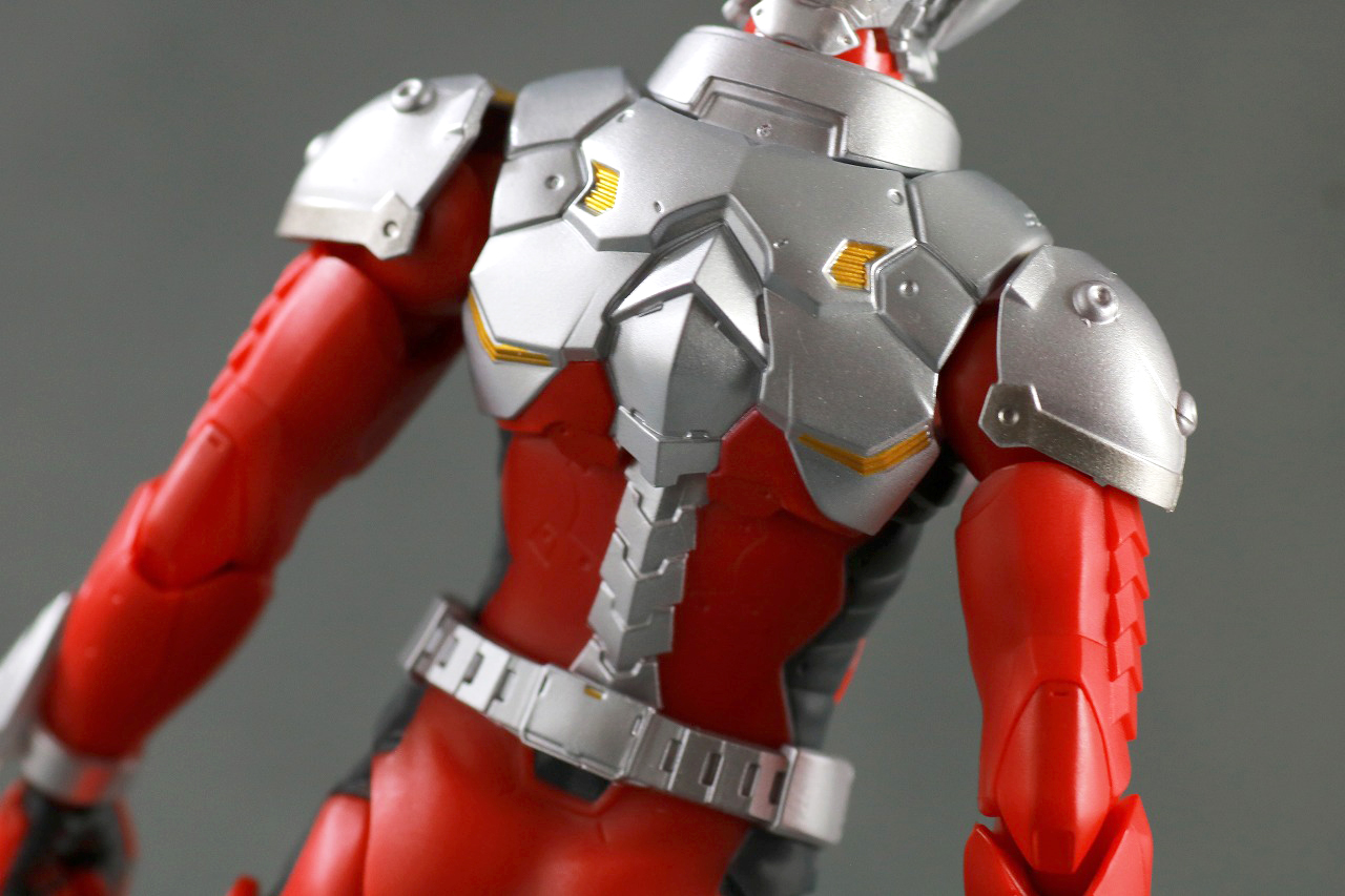 S.H.フィギュアーツ　ULTRAMAN SUIT TARO the Animation　レビュー　本体