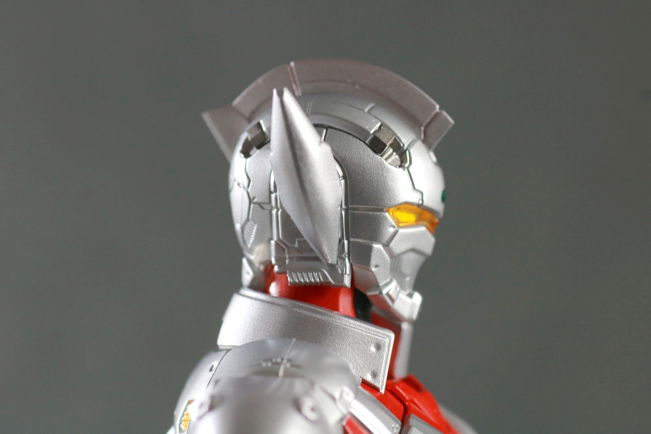 S.H.フィギュアーツ　ULTRAMAN SUIT TARO the Animation　レビュー　本体