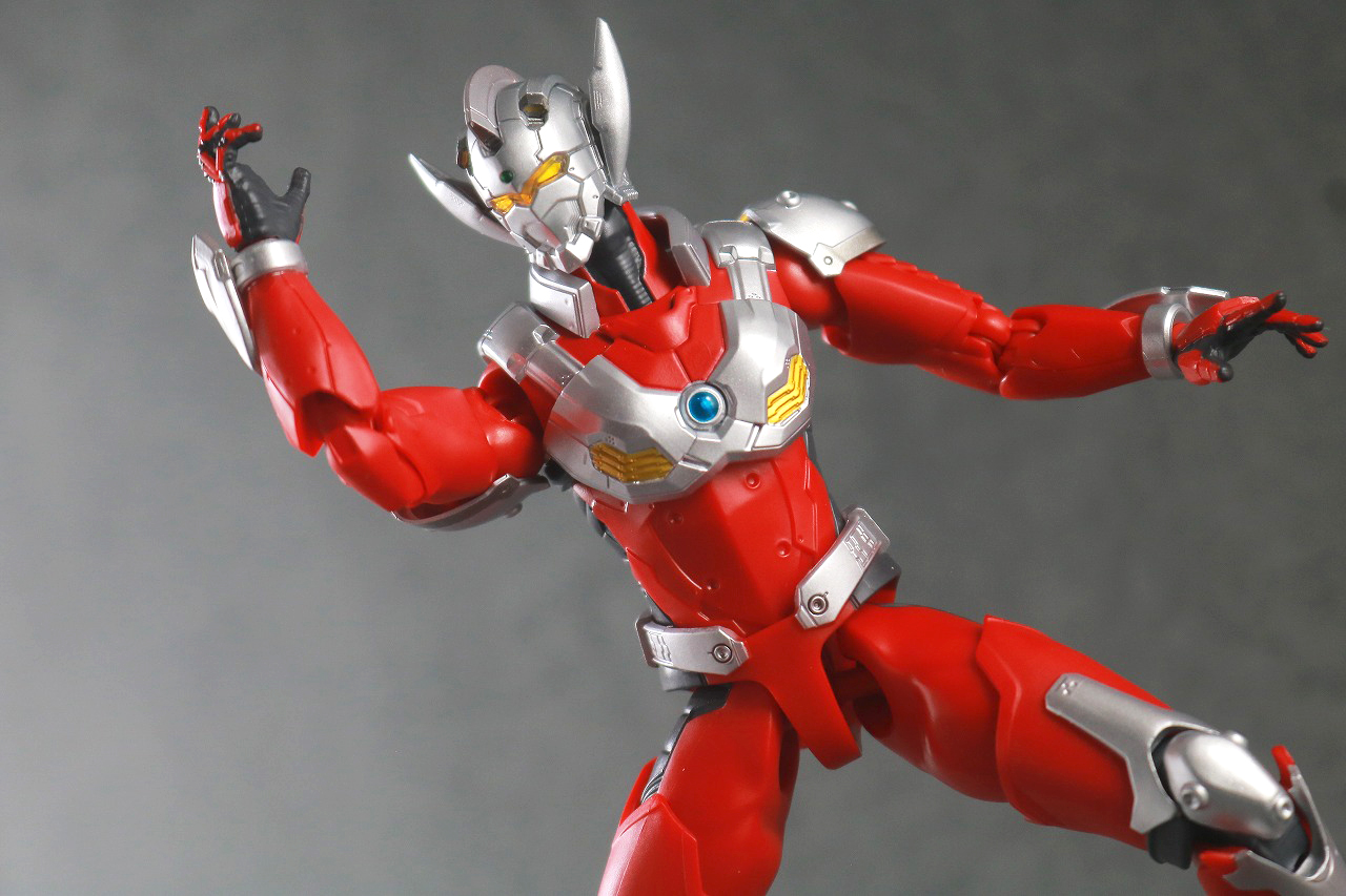 S.H.フィギュアーツ　ULTRAMAN SUIT TARO the Animation　レビュー　アクション