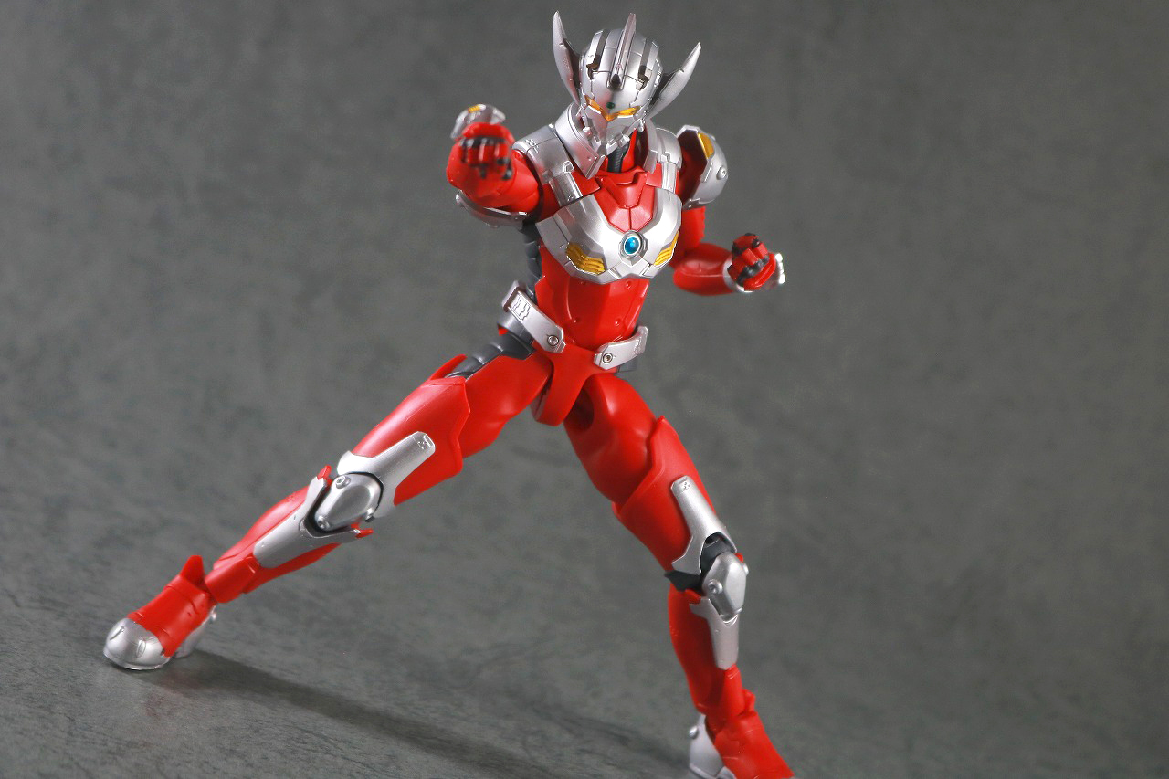 S.H.フィギュアーツ　ULTRAMAN SUIT TARO the Animation　レビュー　アクション