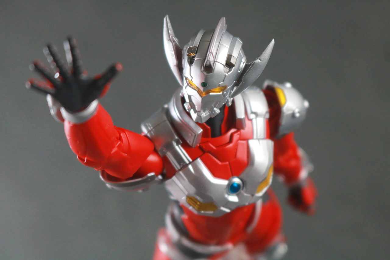 S.H.フィギュアーツ　ULTRAMAN SUIT TARO the Animation　レビュー　アクション