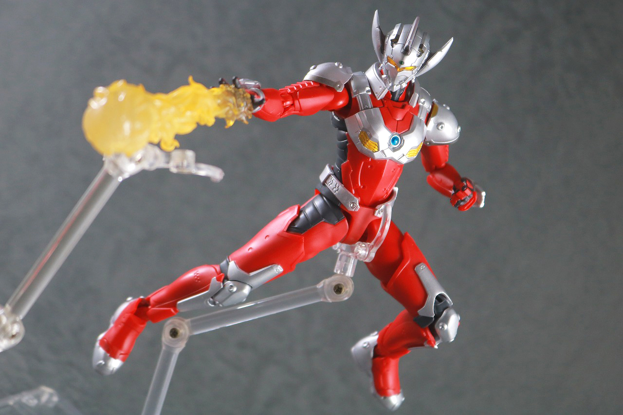 S.H.フィギュアーツ　ULTRAMAN SUIT TARO the Animation　レビュー　アクション