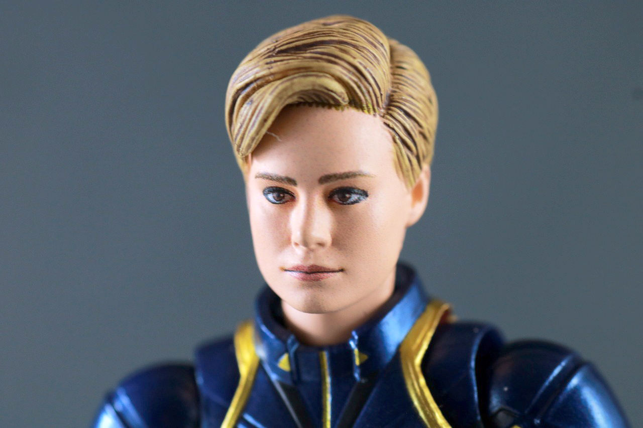 MAFEX　キャプテン・マーベル（アベンジャーズ／エンドゲーム）　レビュー　付属品　差し替えヘッド