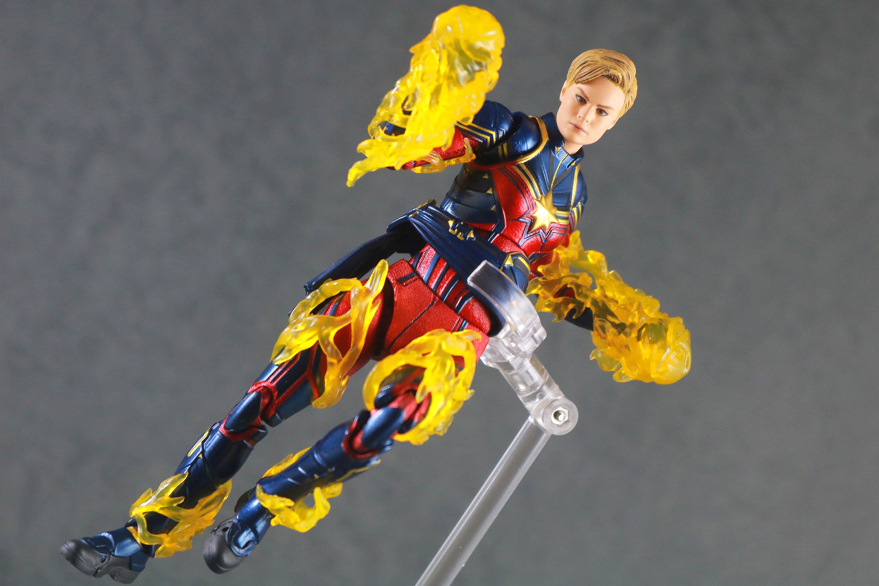 MAFEX　キャプテン・マーベル（『アベンジャーズ／エンドゲーム』）　レビュー