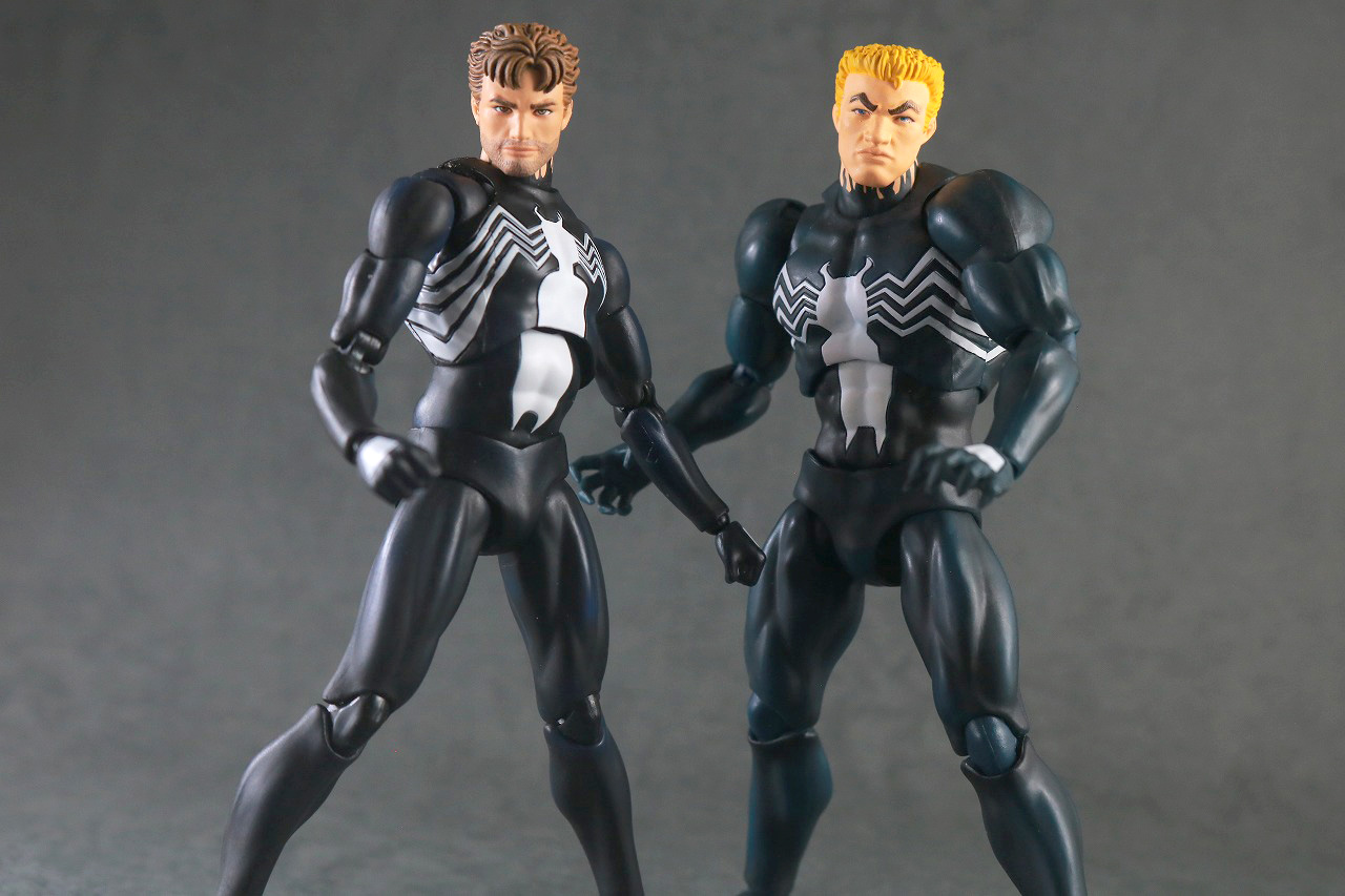 MAFEX　スパイダーマン　ブラックスーツ　レビュー　アクション