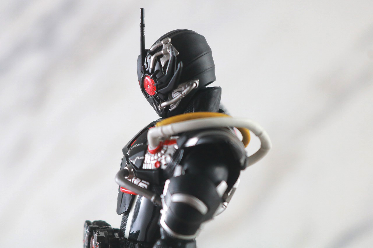 S.H.フィギュアーツ　仮面ライダーアークゼロ　アークエフェクトセット　レビュー　可動範囲