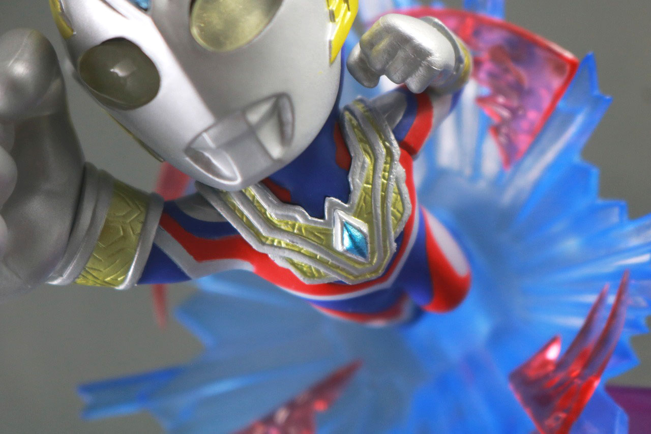 TAMASHII NATIONS BOX ウルトラマン ARTlized 来たぞ我らのウルトラマン　ウルトラマントリガー マルチタイプ　本体