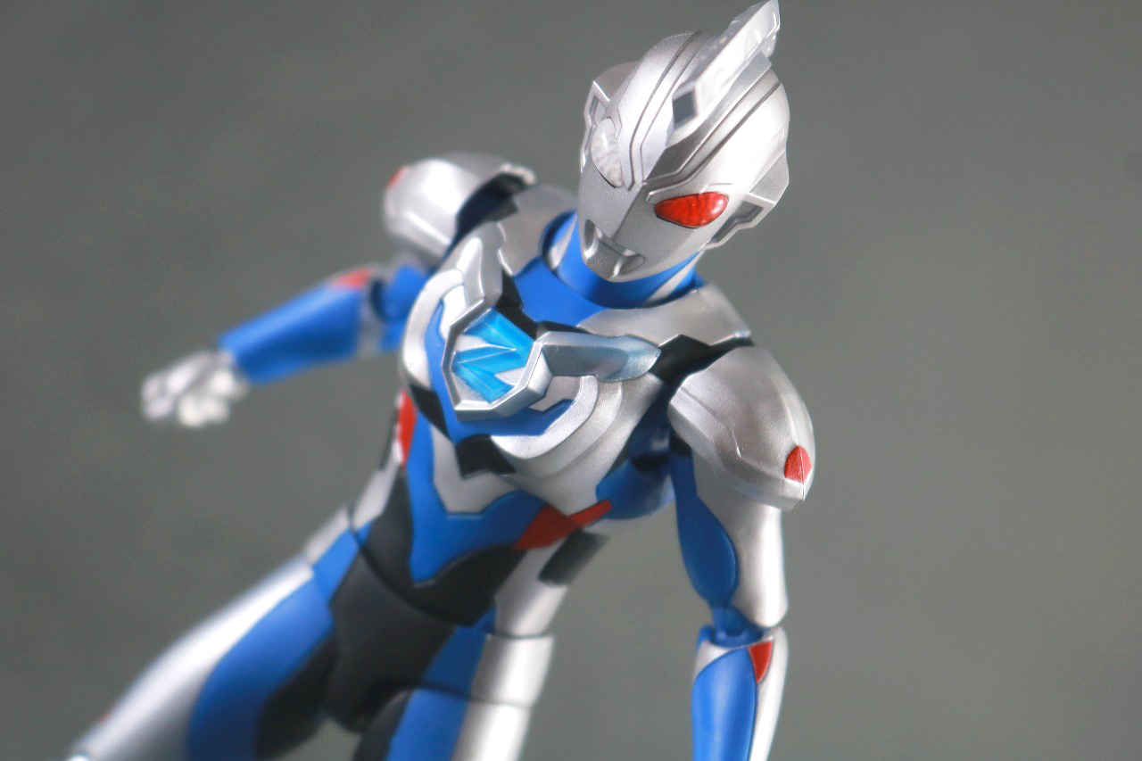 S.H.フィギュアーツ　イーヴィルトリガー　レビュー　アクション　ウルトラマンゼット オリジナル　レッドダメージ