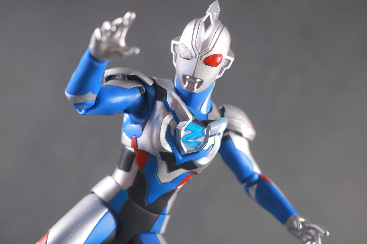 S.H.フィギュアーツ　イーヴィルトリガー　レビュー　アクション　ウルトラマンゼット オリジナル　レッドダメージ