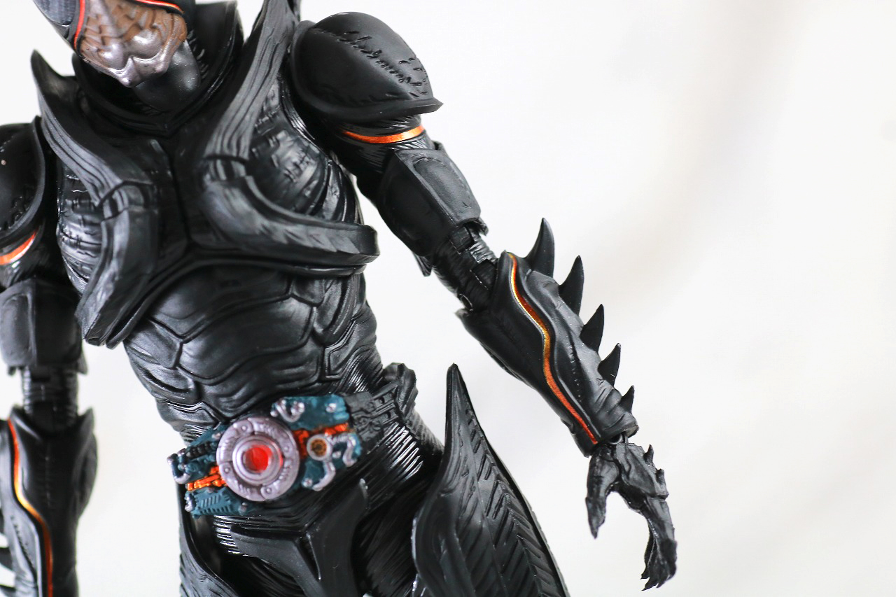 S.H.フィギュアーツ　仮面ライダーBLACK SUN　ブラックサン　レビュー　本体