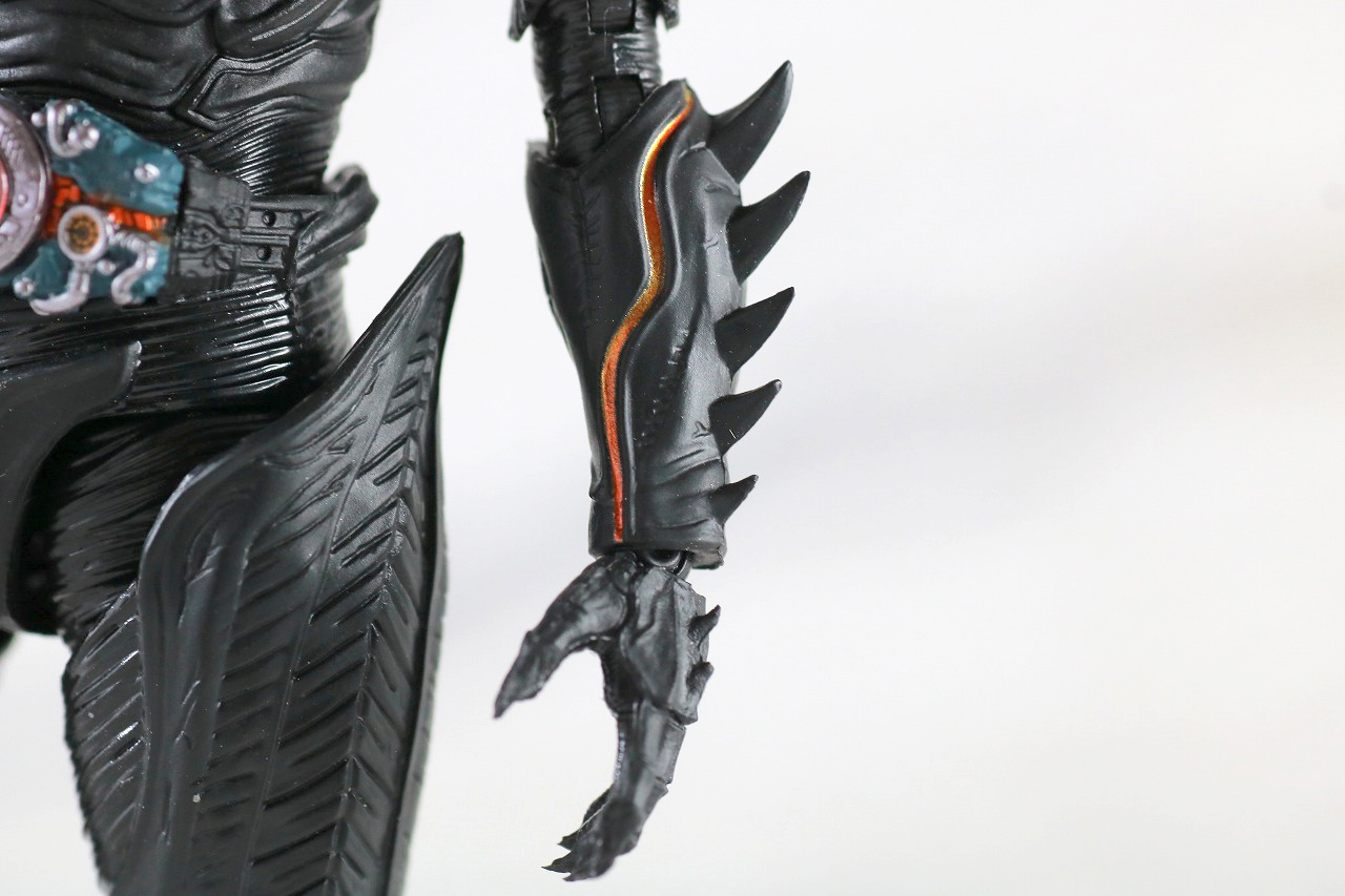 S.H.フィギュアーツ　仮面ライダーBLACK SUN　ブラックサン　レビュー　本体