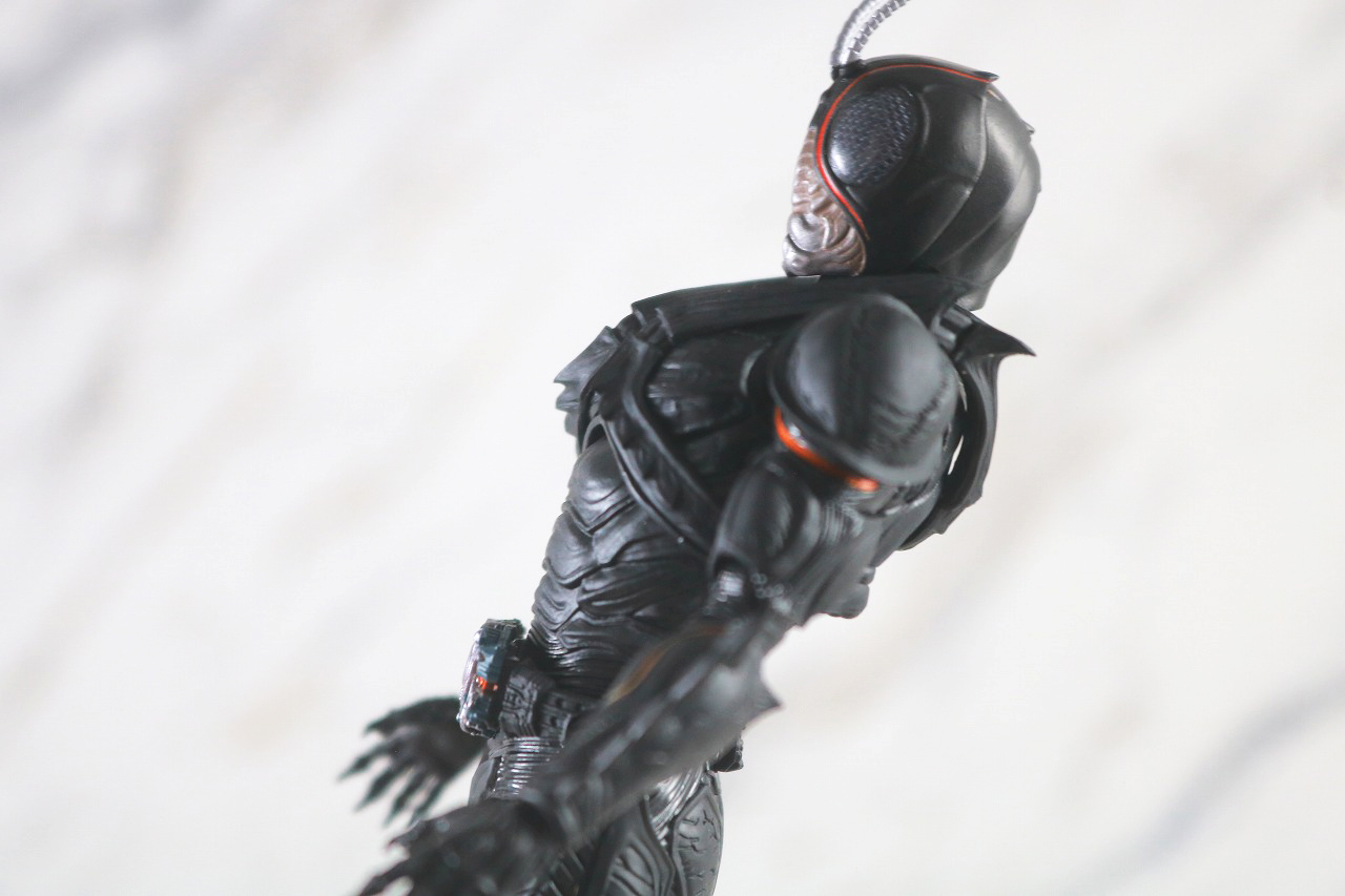 S.H.フィギュアーツ　仮面ライダーBLACK SUN　ブラックサン　レビュー　可動範囲