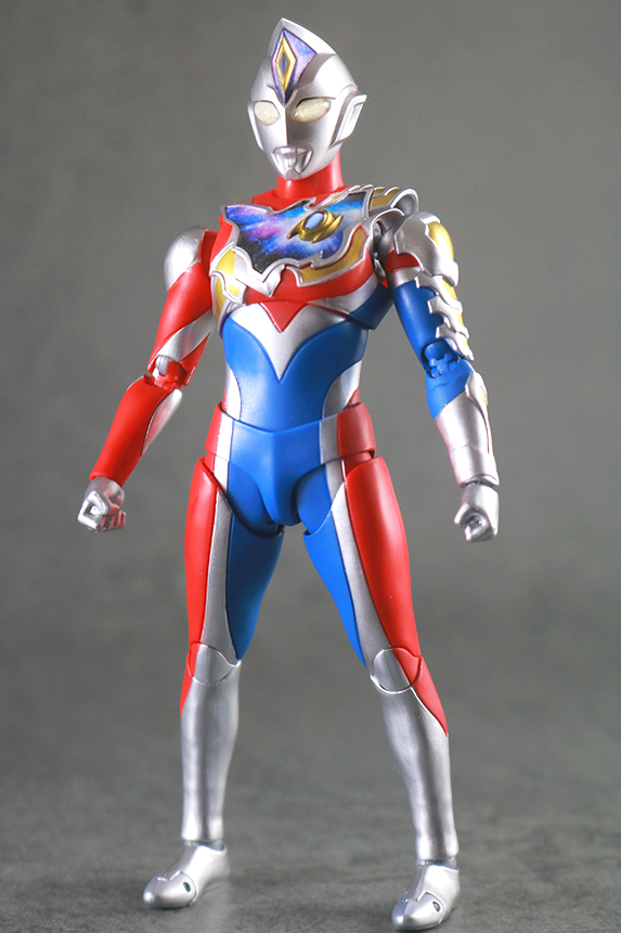 S.H.フィギュアーツ　ウルトラマンデッカー フラッシュタイプ　レビュー　　本体