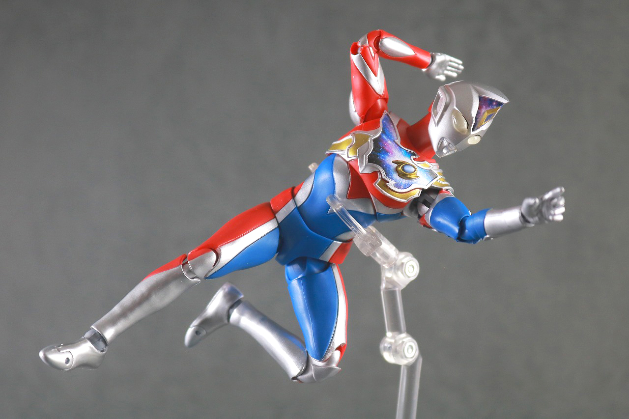 S.H.フィギュアーツ　ウルトラマンデッカー フラッシュタイプ　レビュー　　アクション