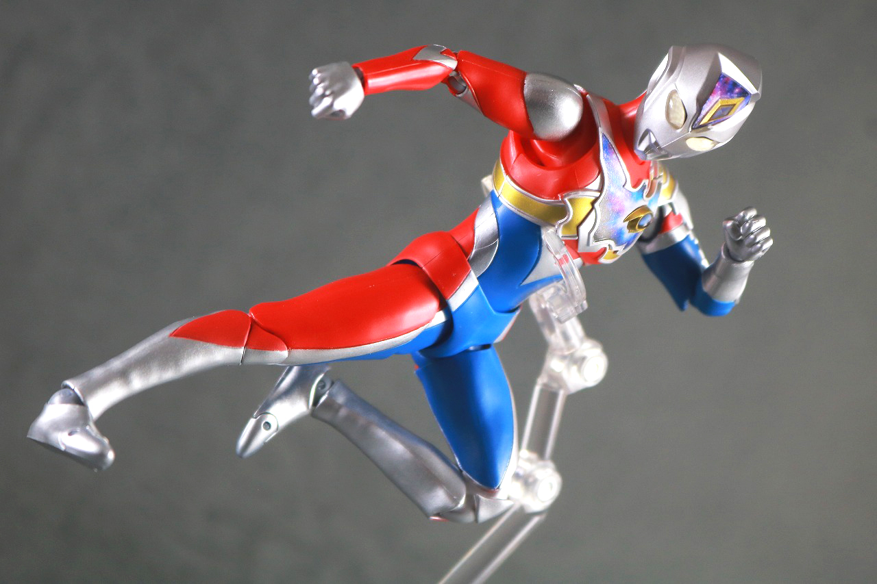 S.H.フィギュアーツ　ウルトラマンデッカー フラッシュタイプ　レビュー　　アクション